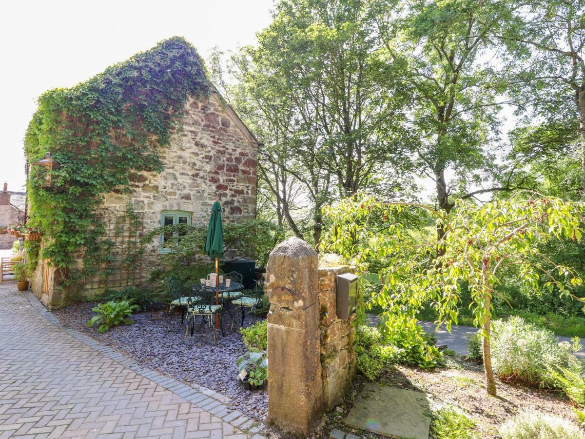 The Old Coach House Villa Mold Buitenkant foto